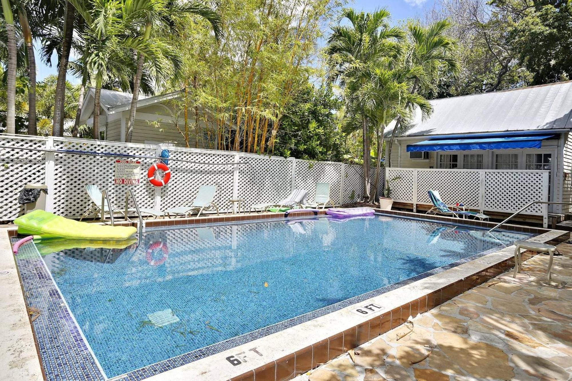 Ibis By Avantstay Close To Duval Street W Shared Pool Month Long Stays Only Key West Exteriér fotografie